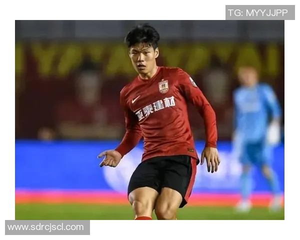 曾经风光无限的足球明星如今因变胖引发关注影响职业生涯