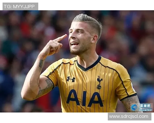 足球巨星激情开黑绝地求生展现赛场外别样操作魅力